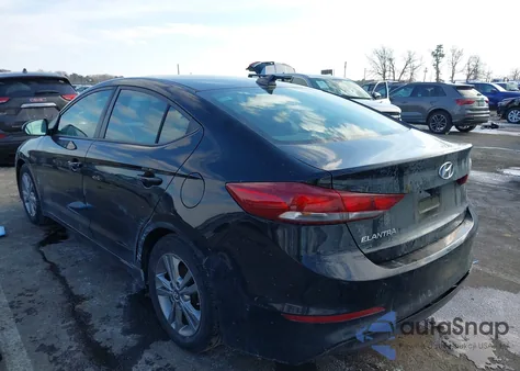 2018 Hyundai Elantra Value Edition z USA, uszkodzony, nr VIN KMHD84LF9JU548294